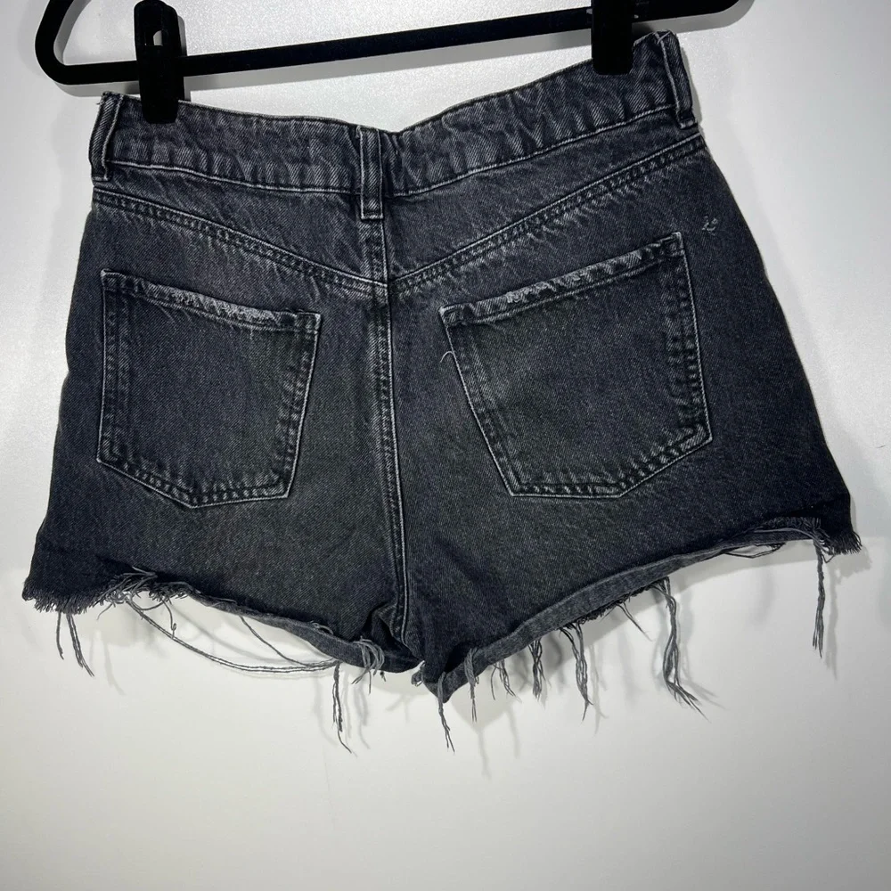 Garage Denim Mom Denim Short Sz 27